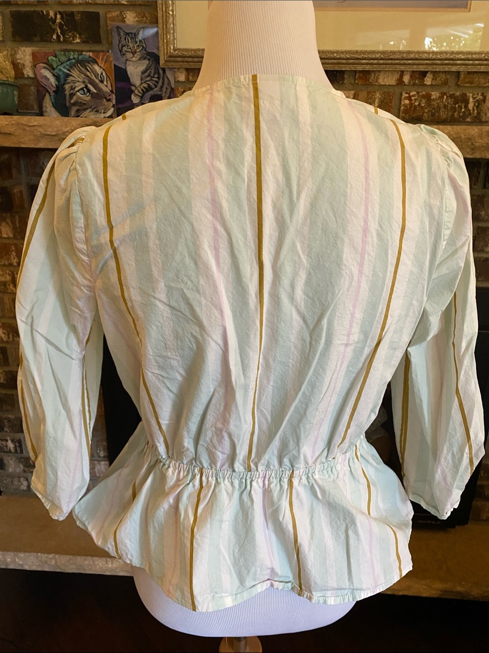 A NEW DAY 100% cotton peplum top. V-neck w/ hook. Elastic cuffs and waist. Cute! - Picture 4 of 10